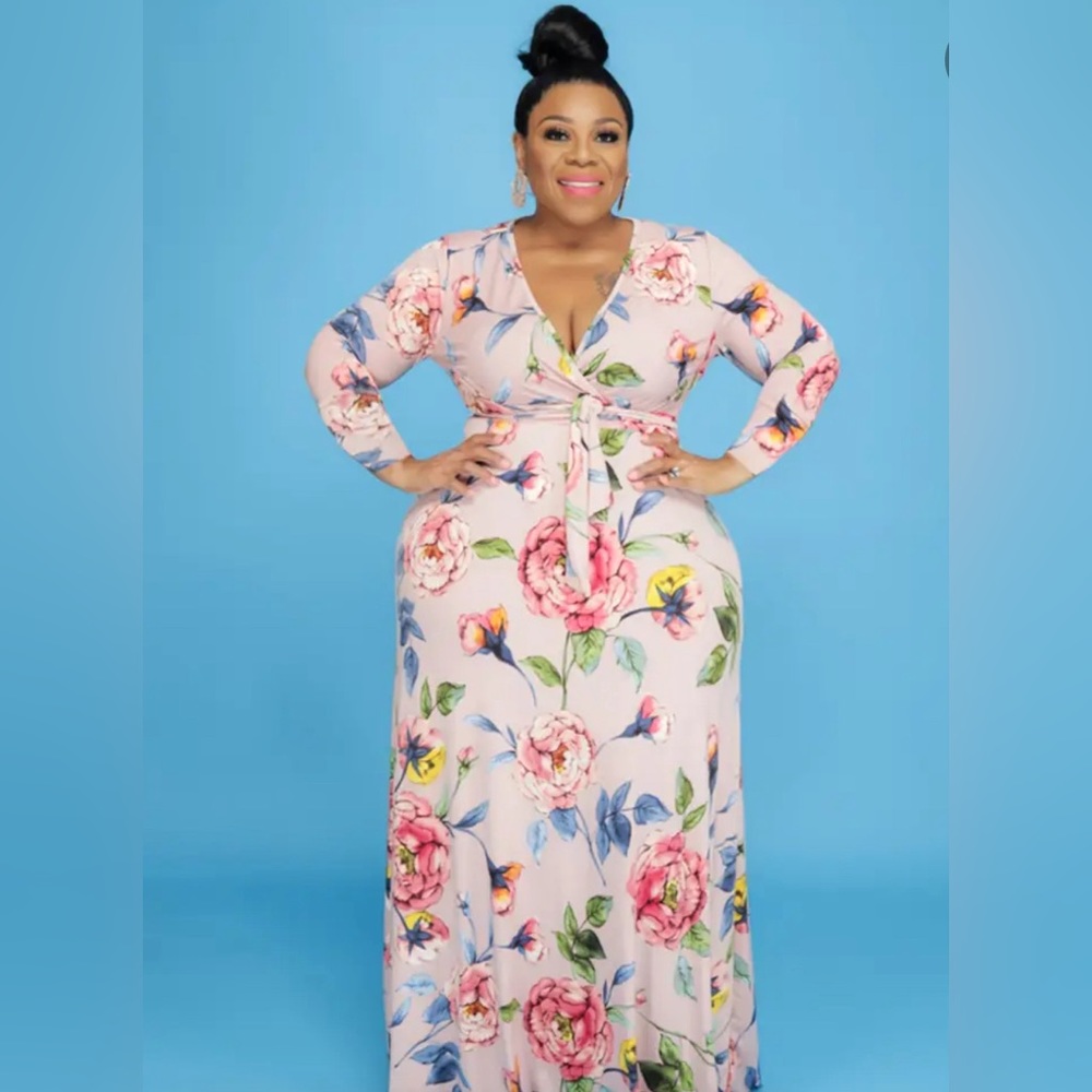 Cute floral maxi dress
